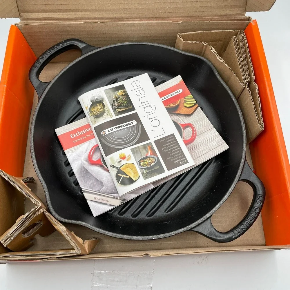 Le Creuset Enameled 9.75in 25cm Deep Grill Pan Round Matte Black Cast Iron